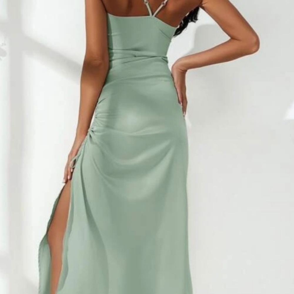 Cami Dress, thigh split, Ruching side - Picture 5 of 6